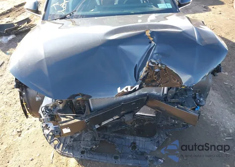 2025 Kia K4 Gt-Line from USA, damaged, VIN 3KPFW4DE0SE138489